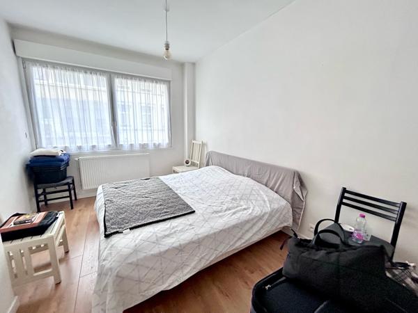 Appartement
                                                                                                                                                                                                                                                                                                                        4 pièce(s)                                                                                                                                                                                                          3 chambre(s)                                                                                                                                                                                                          95  m²