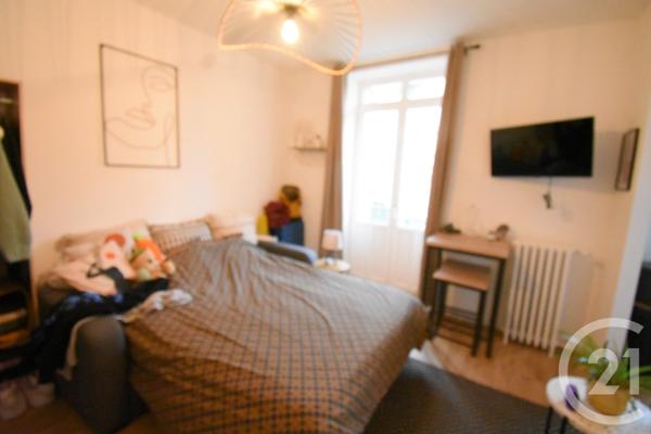 Immeuble à vendre  691 m2 VICHY - 03