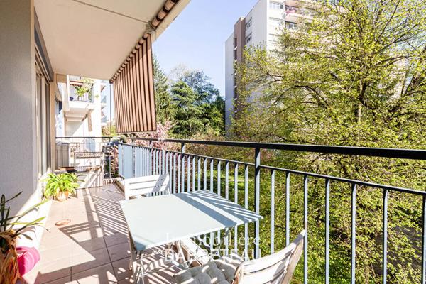 Appartement - 96 m² - 2 chambres