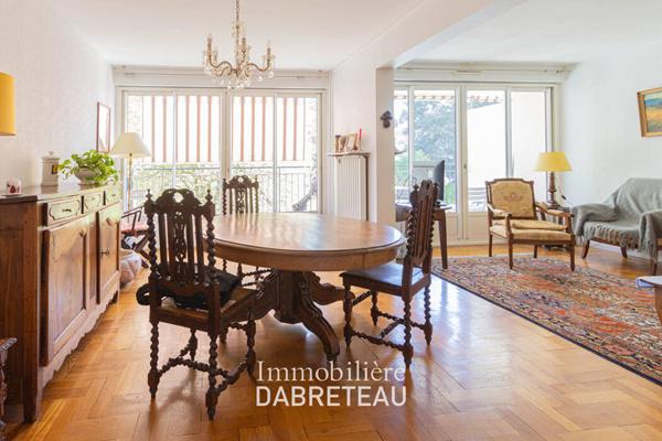 Appartement - 96 m² - 2 chambres