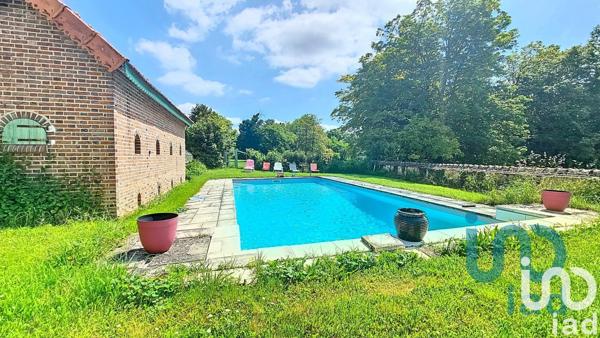 Château 16 pièces de 540 m² à Saron-sur-Aube (51260)