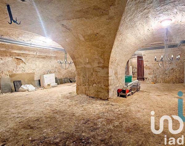 Château 16 pièces de 540 m² à Saron-sur-Aube (51260)