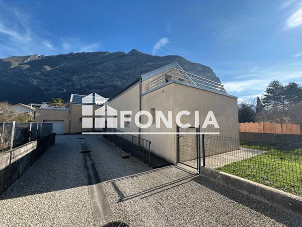 Location Maison 5 pièces 97.45 m² - 25 BIS ALLEE DES ACCACIAS Saint Egreve 38120
