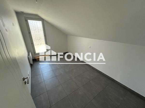 Location Maison 5 pièces 97.45 m² - 25 BIS ALLEE DES ACCACIAS Saint Egreve 38120