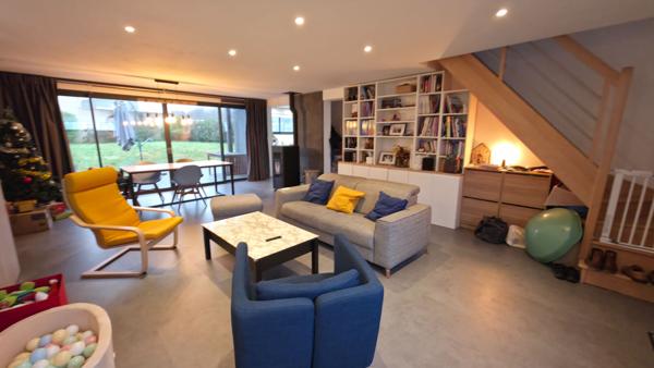 Belle maison moderne et contemporaine de 2020 à Montoir De Bretagne Vie de plain-pied 3 chambres environ 109m² avec garage et jardin