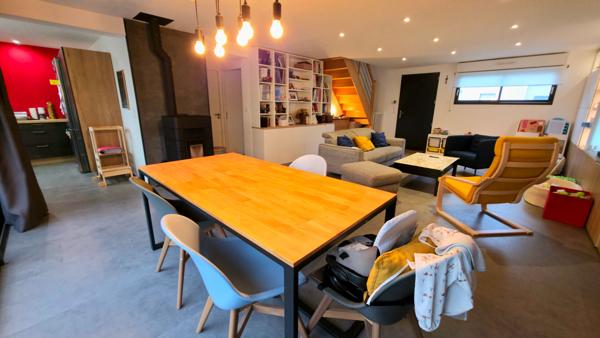 Belle maison moderne et contemporaine de 2020 à Montoir De Bretagne Vie de plain-pied 3 chambres environ 109m² avec garage et jardin