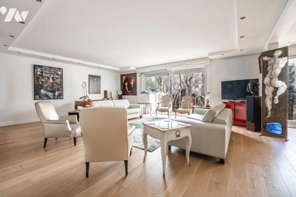 VICTOR HUGO/SAUSSAYE APPARTEMENT FAMILIALE/BALCONS/BOXE VOITURE