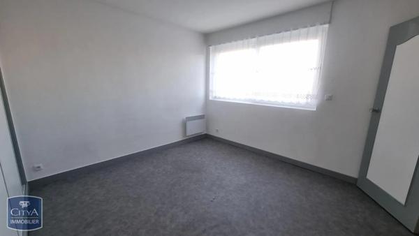 Appartement à louer 2 pièces 54.19m² Saint-Quentin (02100)