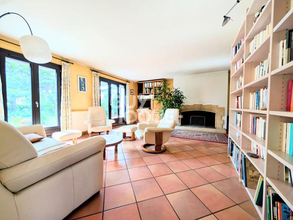 A vendre Secteur Champ Blanc 69150 Décines-Charpieu