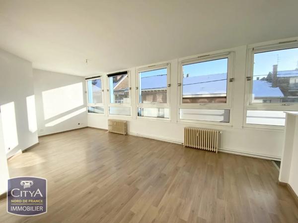 Appartement à louer 3 pièces 73.92m² Lens (62300)