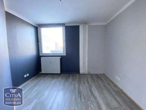 Appartement à louer 3 pièces 73.92m² Lens (62300)