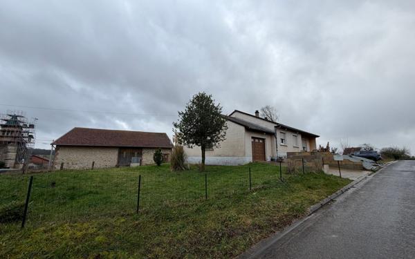 Maison à vendre    4 pièces •  Èvres