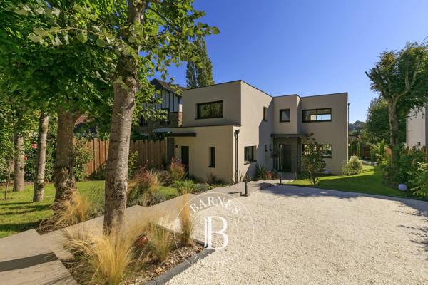 La Celle-Saint-Cloud, Maison 5 Chambres -  206 m² à vendre