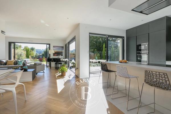 La Celle-Saint-Cloud, Maison 5 Chambres -  206 m² à vendre