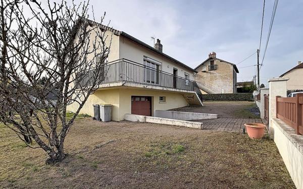 Maison à vendre    5 pièces •  Montchanin