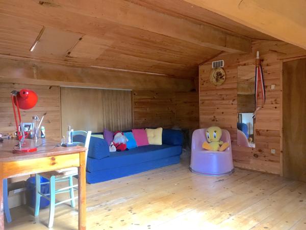Ferme T8 de 160m² avec garage, dépendances sur un terrain de 1500m²