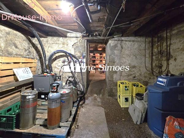 Commerce à vendre 3 pièces de 165 m²