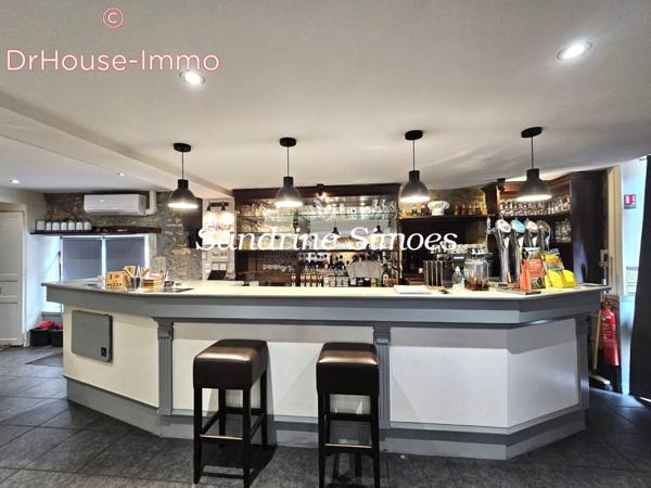 Commerce à vendre 3 pièces de 165 m²