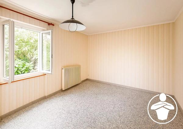 Vente                                                      Maison
                        
                     4 pièces                      84 m2                     à Roquefort
