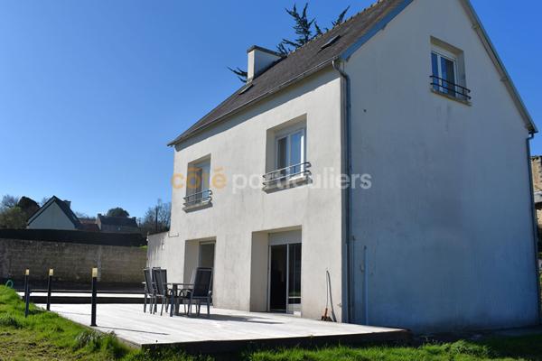 Vente Maison151 m² - 7 Pièces - LANDERNEAU (29800)