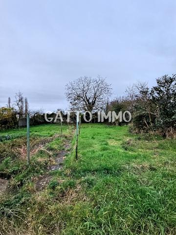 Distroff (57925) F4 + DE 113m² A RENOVER // 3CH // JARDIN // GARAGE // GRANGE// GROS POTENTIEL A SAISIR