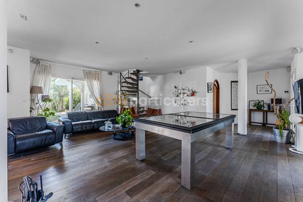 Vente Maison350 m² - 11 Pièces - ANDERNOS LES BAINS (33510)