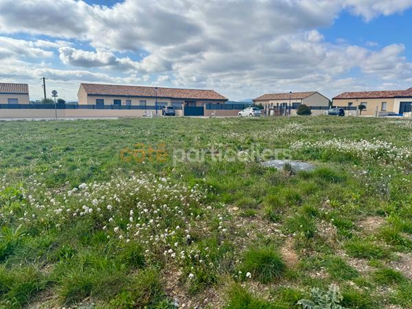 Vente Terrain558 m² - ROUBIA (11200)