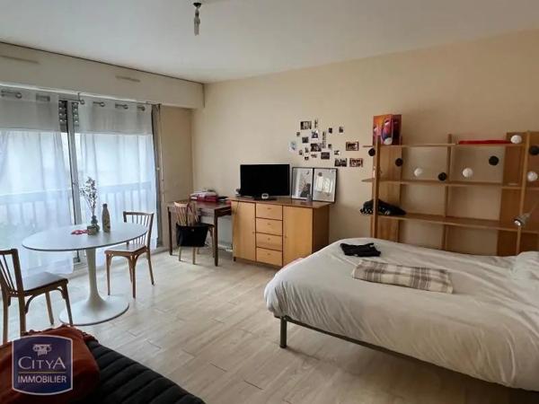 Appartement à louer 1 pièce 35.12m² Besançon (25000)