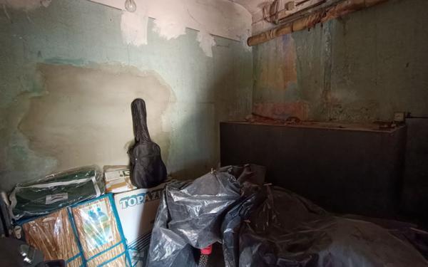 Maison à vendre    5 pièces •  Meyrannes