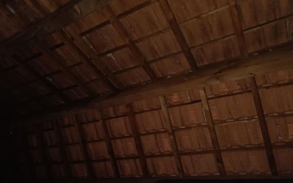 Maison à vendre    5 pièces •  Meyrannes