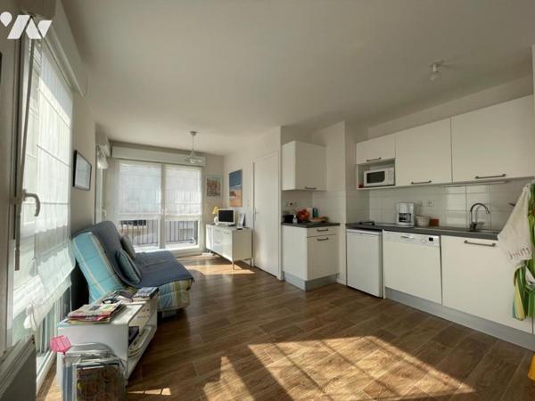 SAINT MALO - Port Malo - Appartement T2 de 52.21m² au 3ème étage avec ascenseur - Garage fermé