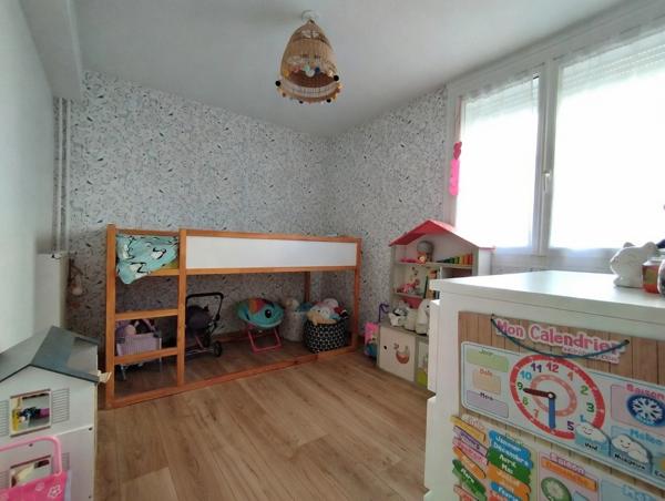 Appartement Saint Pierre Des Corps T5 proche commodité, écoles, commerces, Fil Bleu, Gare TGV, services...