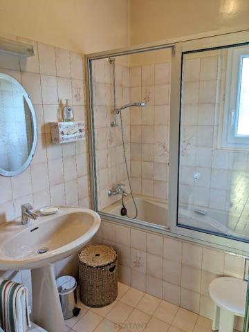 Au Bugue, maison de 129m² des années 30.