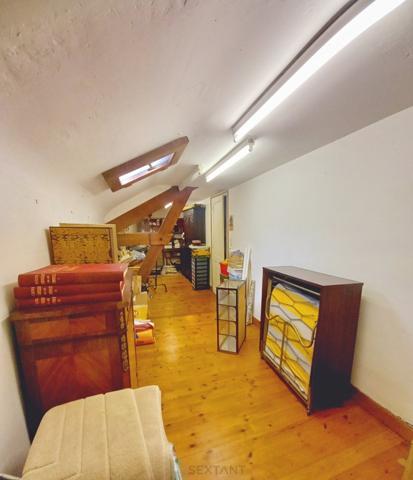 Au Bugue, maison de 129m² des années 30.