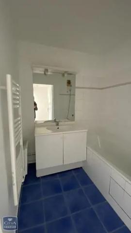Appartement à louer 3 pièces 65m² Chelles (77500)
