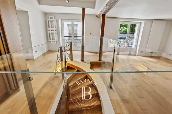 Paris 7ème, Appartement 2 Chambres -  84 m² à vendre