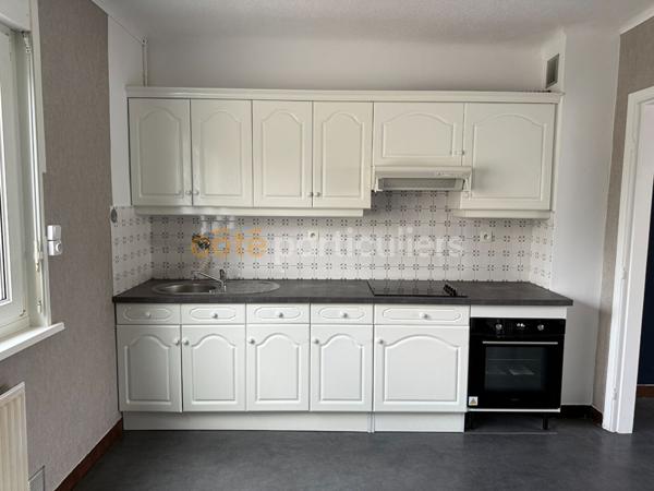 Location Maison73 m² - 3 Pièces - SAINT POL SUR TERNOISE (62130)