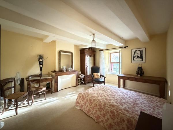 Maison 7 pièces - 174 m² Exclusivité efficity