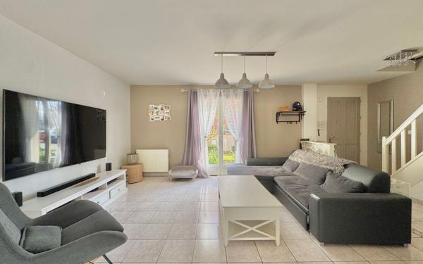 Maison à vendre    4 pièces • 150 m2 Chevry-Cossigny