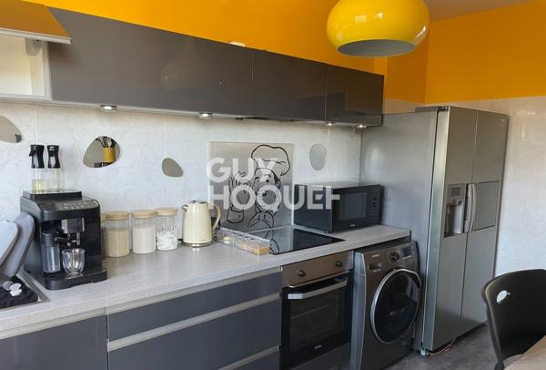 Appartement Place NEY - 3 pièces - 84 m²