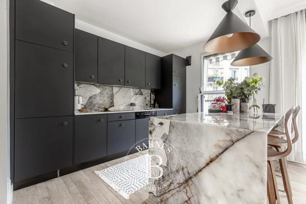 Paris 16ème, Appartement 3 Chambres -  156 m² à vendre