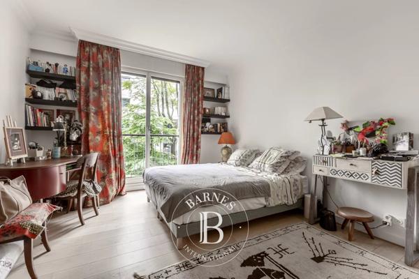 Paris 16ème, Appartement 3 Chambres -  156 m² à vendre