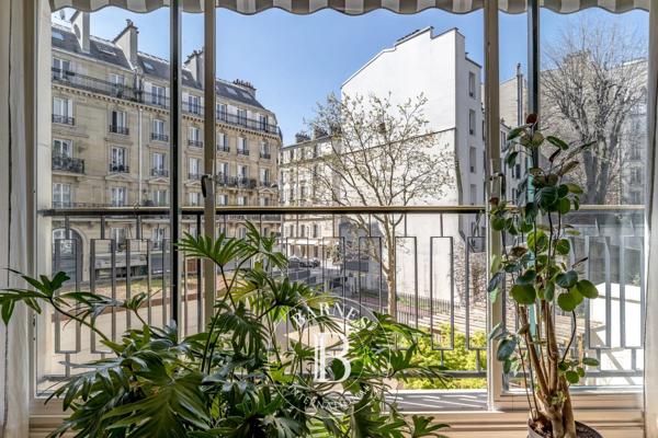 Paris 16ème, Appartement 3 Chambres -  156 m² à vendre