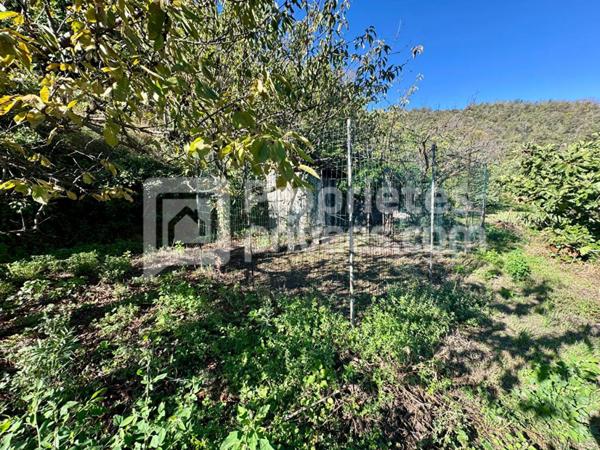 Maison de ville non-mitoyenne de 149 m² avec jardin et garage