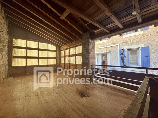 Maison de ville non-mitoyenne de 149 m² avec jardin et garage