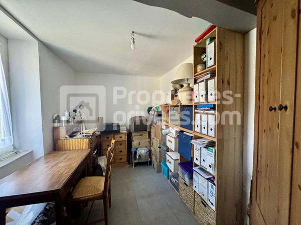 Maison de ville non-mitoyenne de 149 m² avec jardin et garage