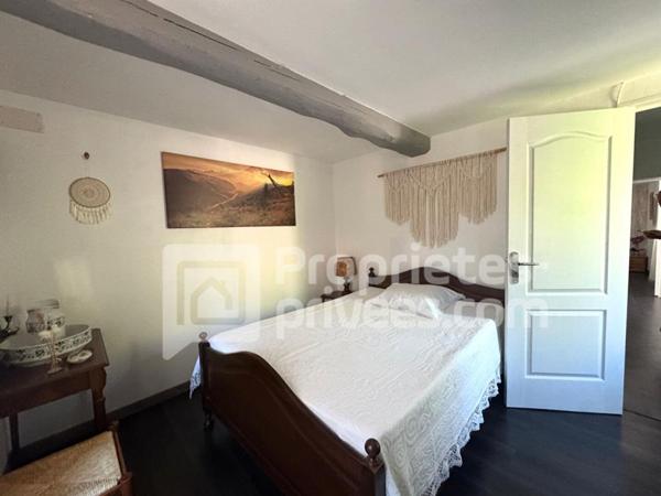 Maison de ville non-mitoyenne de 149 m² avec jardin et garage