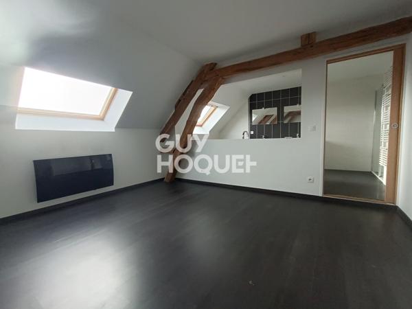 MAISON À LOUER DE 5 PIÈCES DE 142,25 M²