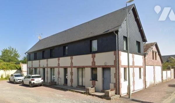 Ensemble immobilier à PONT L'EVEQUE