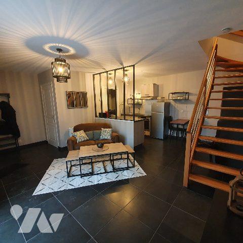 Ensemble immobilier à PONT L'EVEQUE